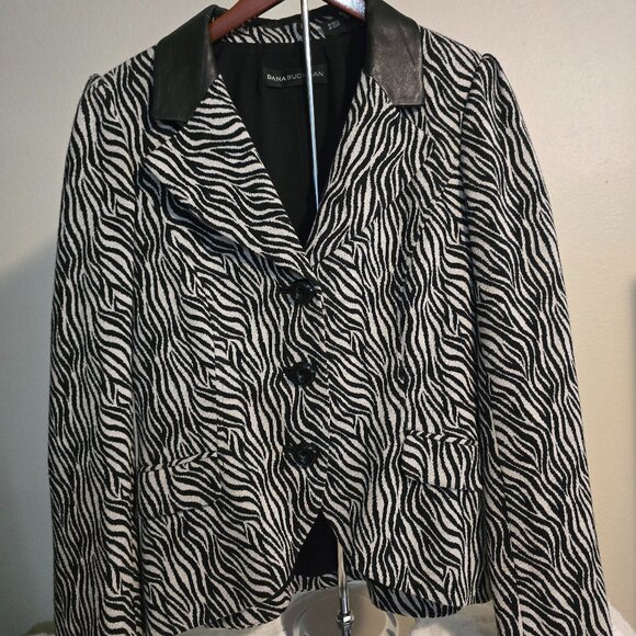 Dana Buchman Jackets & Blazers - Dana Buchman Ladies Zebra Striped Wool Lined 3 Button Jacket (Size 10)